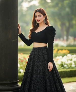 One Hand on Pillar Soft Side Angle