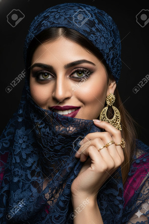 Veil Pull to the Side